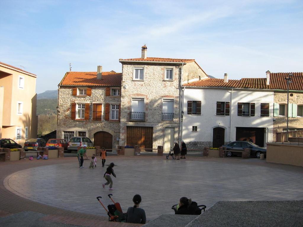 Appartement Centre Ville Du Boulou Pour 2 Adultes-2 Enfants- Check In 17H-21H--Juillet-Aout Reservation De 7 Jours Mini 勒宝洛 外观 照片